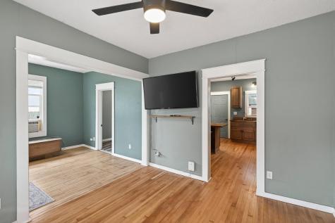 571 Front Avenue Saint Paul MN 55117