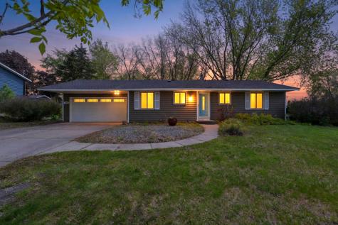 8241 Innsdale Avenue S Cottage Grove MN 55016