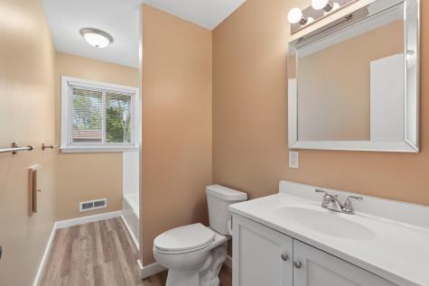 8241 Innsdale Avenue S Cottage Grove MN 55016