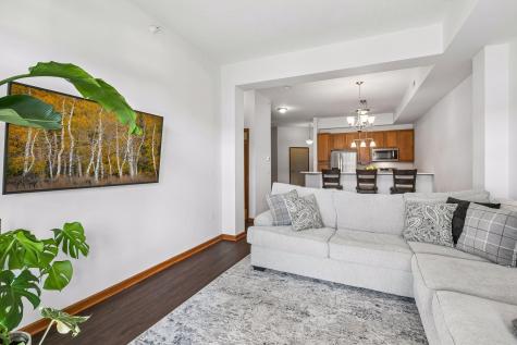 2540 38th Avenue NE Saint Anthony MN 55421