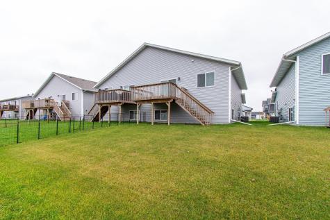 149 Pine Avenue Mapleton ND 58059