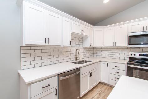 149 Pine Avenue Mapleton ND 58059