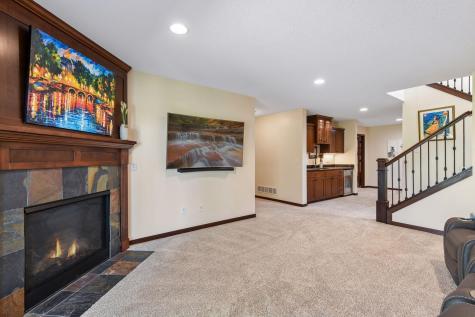 3711 Talero Curve Chaska MN 55318