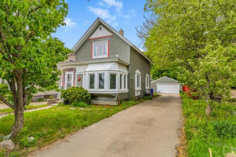 43 Wyoming Street W Saint Paul MN 55107