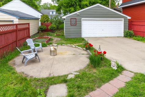 43 Wyoming Street W Saint Paul MN 55107