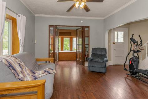 43 Wyoming Street W Saint Paul MN 55107