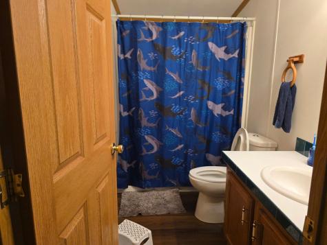 13 Spruce Drive Duluth MN 55810