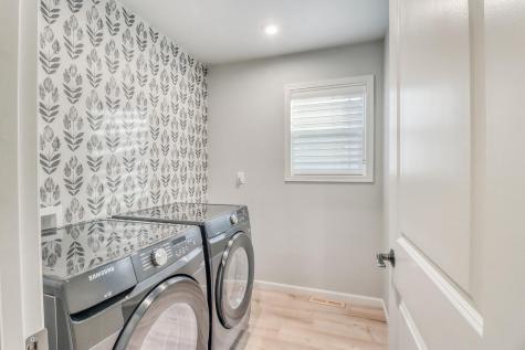 3521 Grandwood Drive N Fargo ND 58102