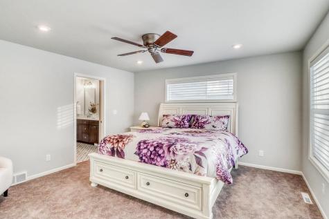 3521 Grandwood Drive N Fargo ND 58102