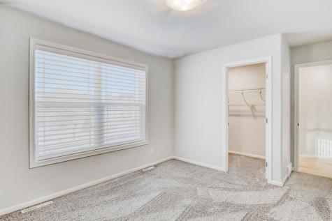 3521 Grandwood Drive N Fargo ND 58102