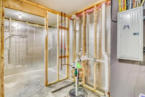 3521 Grandwood Drive N Fargo ND 58102