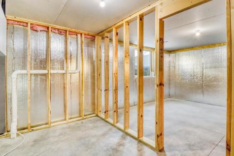 3521 Grandwood Drive N Fargo ND 58102