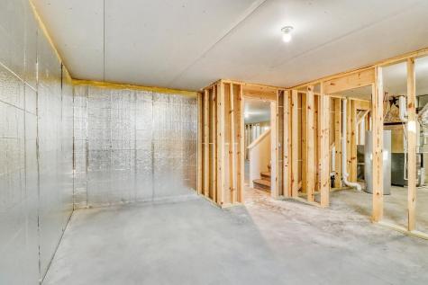 3521 Grandwood Drive N Fargo ND 58102