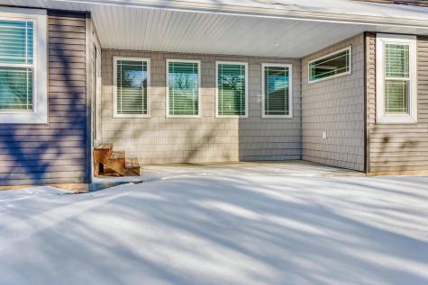 3521 Grandwood Drive N Fargo ND 58102