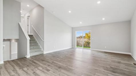 17492 Dulles Lane Lakeville MN 55044
