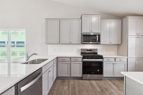 17492 Dulles Lane Lakeville MN 55044