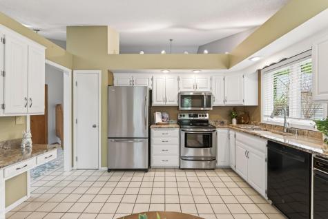 4301 Arrowhead Court Minnetonka MN 55345