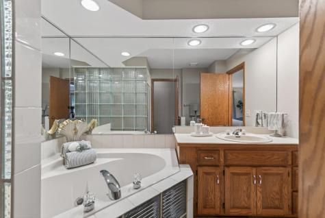 4301 Arrowhead Court Minnetonka MN 55345
