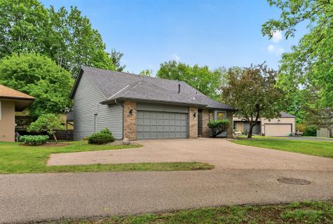 4301 Arrowhead Court Minnetonka MN 55345