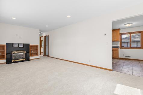 11417 Swallow Street NW Coon Rapids MN 55433