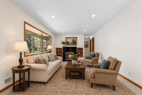 11417 Swallow Street NW Coon Rapids MN 55433