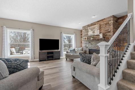 10862 187th Avenue NW Elk River MN 55330