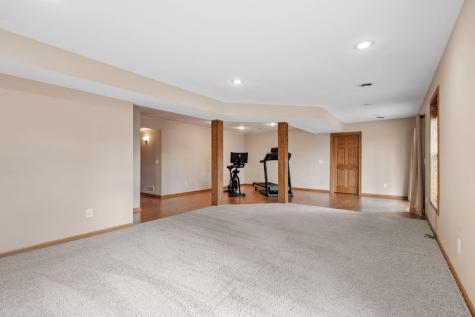 10862 187th Avenue NW Elk River MN 55330