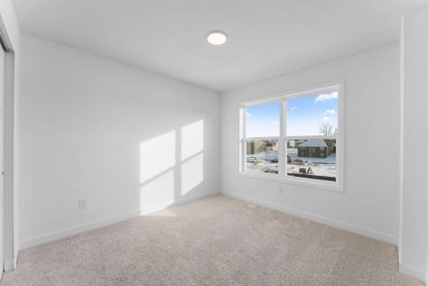 7533 Upper 42nd Street N Oakdale MN 55128