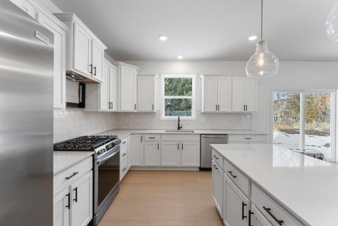 7533 Upper 42nd Street N Oakdale MN 55128