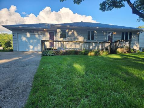 1304 Crestview Road Albert Lea MN 56007