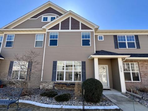 7826 Madelyn Creek Drive Victoria MN 55386