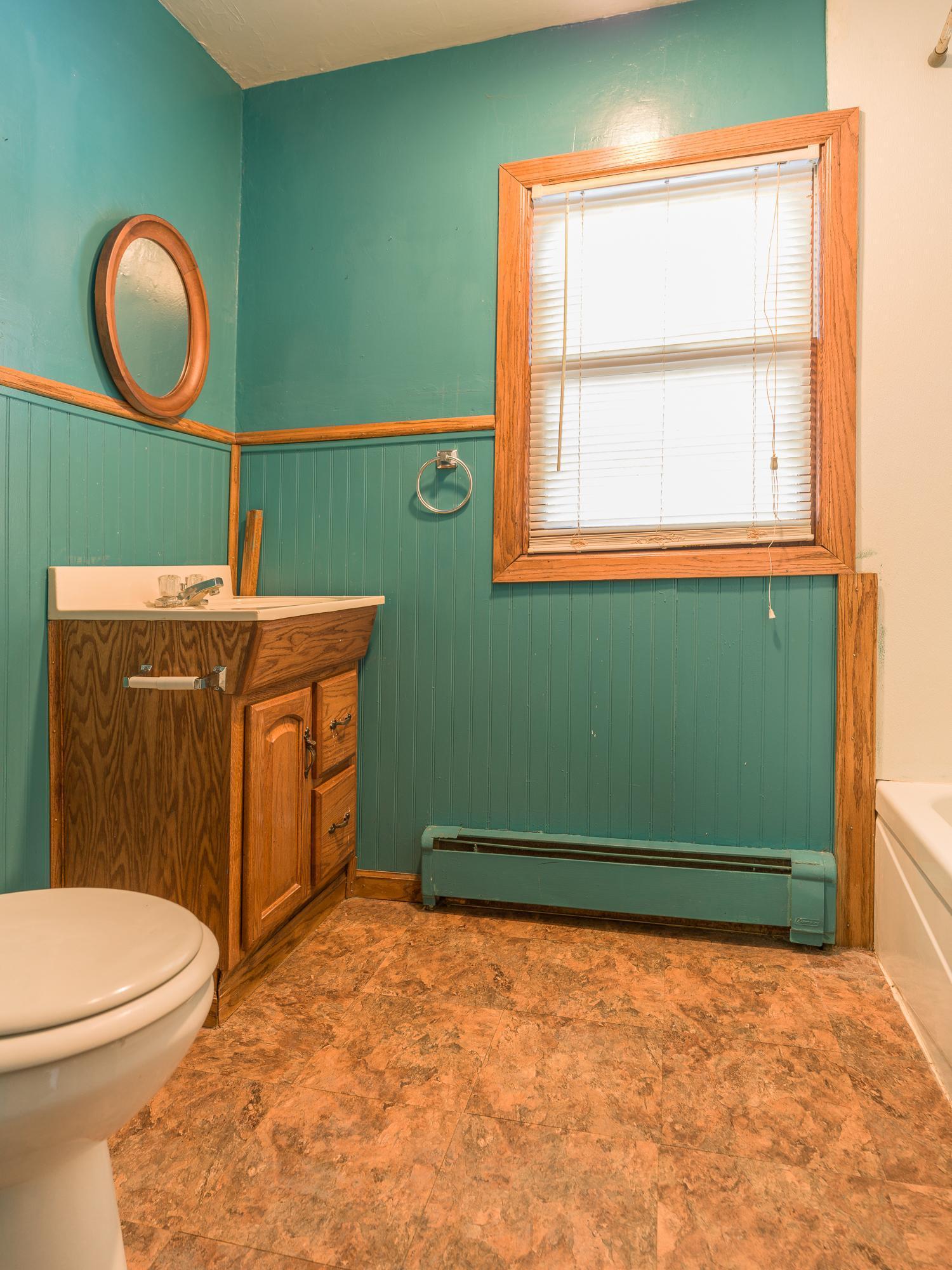 1206 James Avenue Albert Lea MN 56007