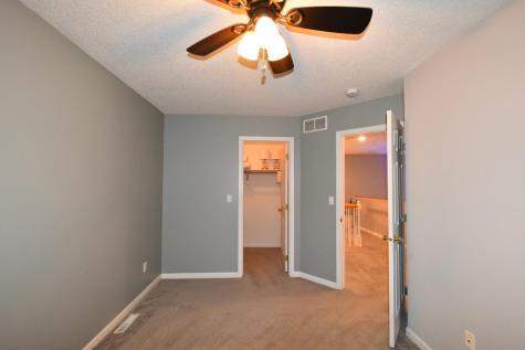 2014 Fox Valley Drive SW Rochester MN 55902
