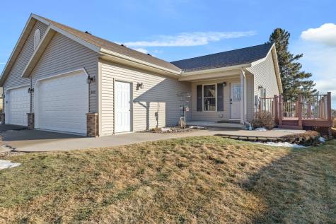 205 Park Drive Lewiston MN 55952