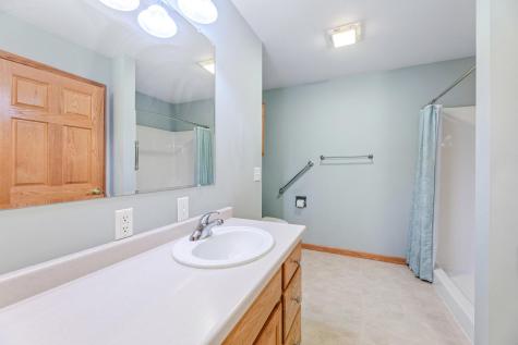 205 Park Drive Lewiston MN 55952