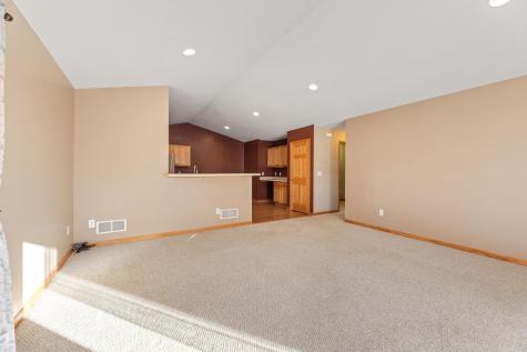 205 Park Drive Lewiston MN 55952