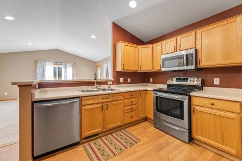 205 Park Drive Lewiston MN 55952