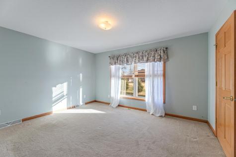 205 Park Drive Lewiston MN 55952