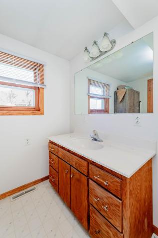 1108 Forest Street Lisbon ND 58054