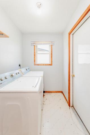 1108 Forest Street Lisbon ND 58054