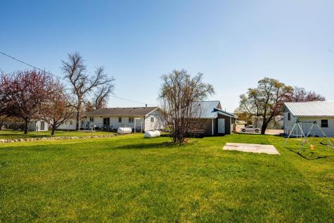 1108 Forest Street Lisbon ND 58054