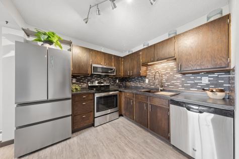 3440 Golfview Drive Eagan MN 55123