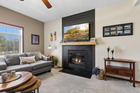 18442 Lafayette Way Lakeville MN 55044