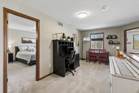 18442 Lafayette Way Lakeville MN 55044