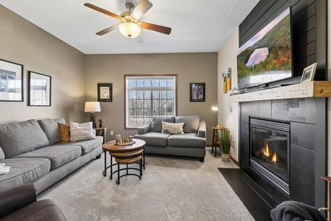 18442 Lafayette Way Lakeville MN 55044