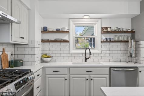 2479 Hillside Road White Bear Lake MN 55110