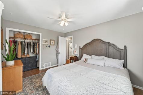 2479 Hillside Road White Bear Lake MN 55110