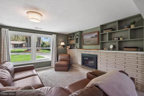 2479 Hillside Road White Bear Lake MN 55110