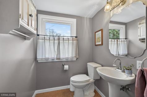 2479 Hillside Road White Bear Lake MN 55110
