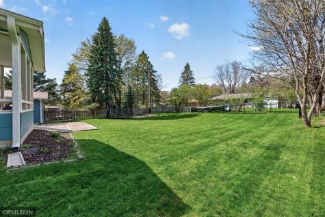 2479 Hillside Road White Bear Lake MN 55110